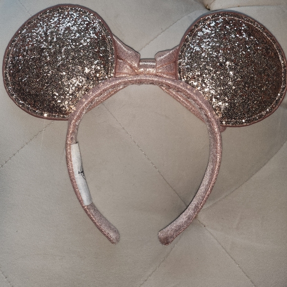 Rose Gold Mickey Ears Walt Disney World - Picture 2 of 7